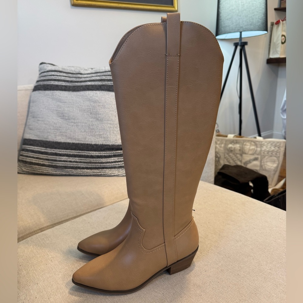 Universal Thread Sommer Western Boots, Taffy Tan, NWB